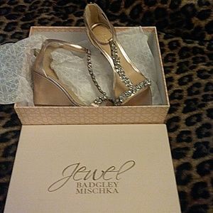 Badgley mischka jewel wedges rose gold 7.5 heels